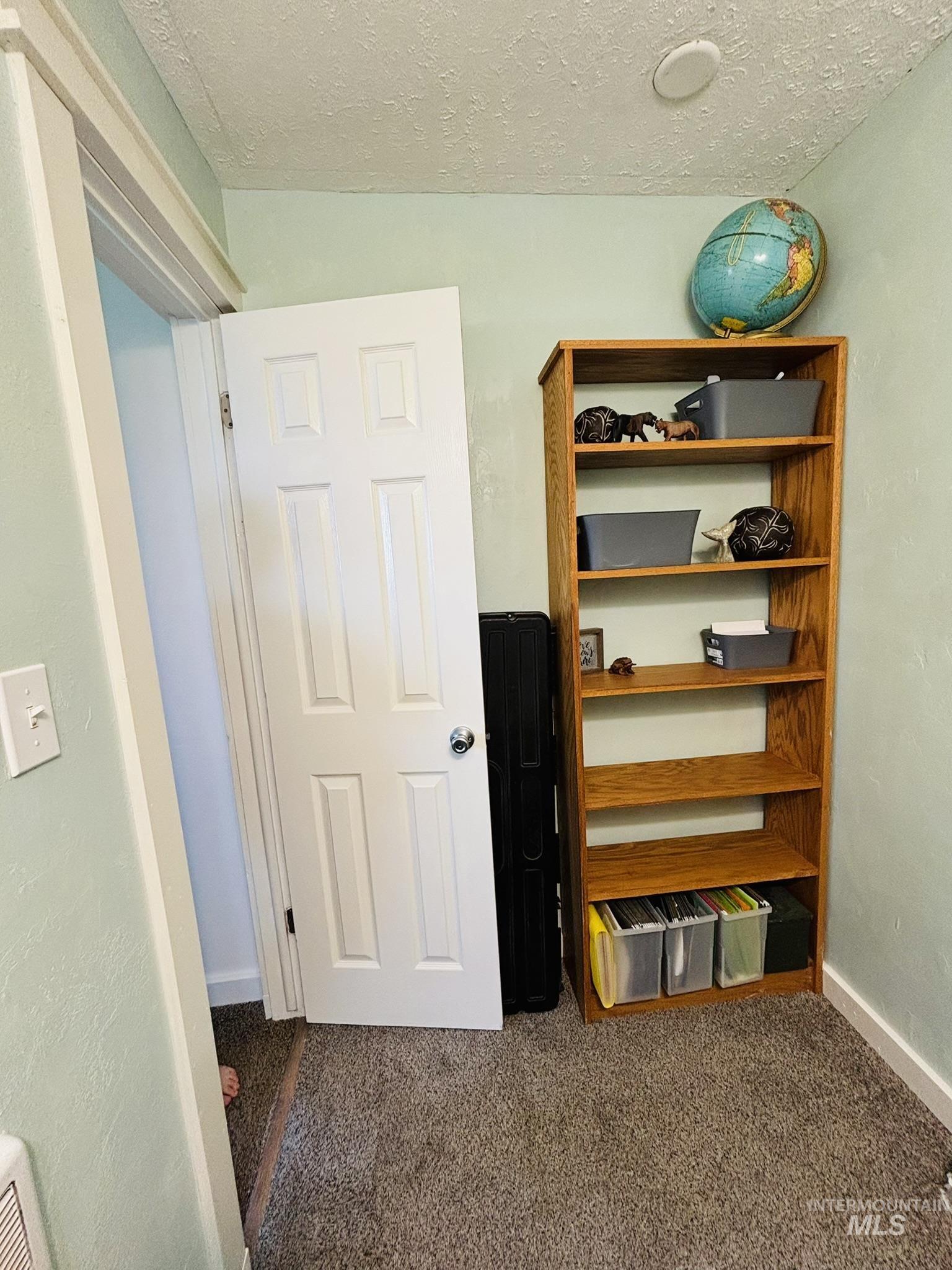 802 S 9th St, Rupert, Idaho 83350, 4 Bedrooms, 2 Bathrooms, Residential For Sale, Price $397,000, 98978734