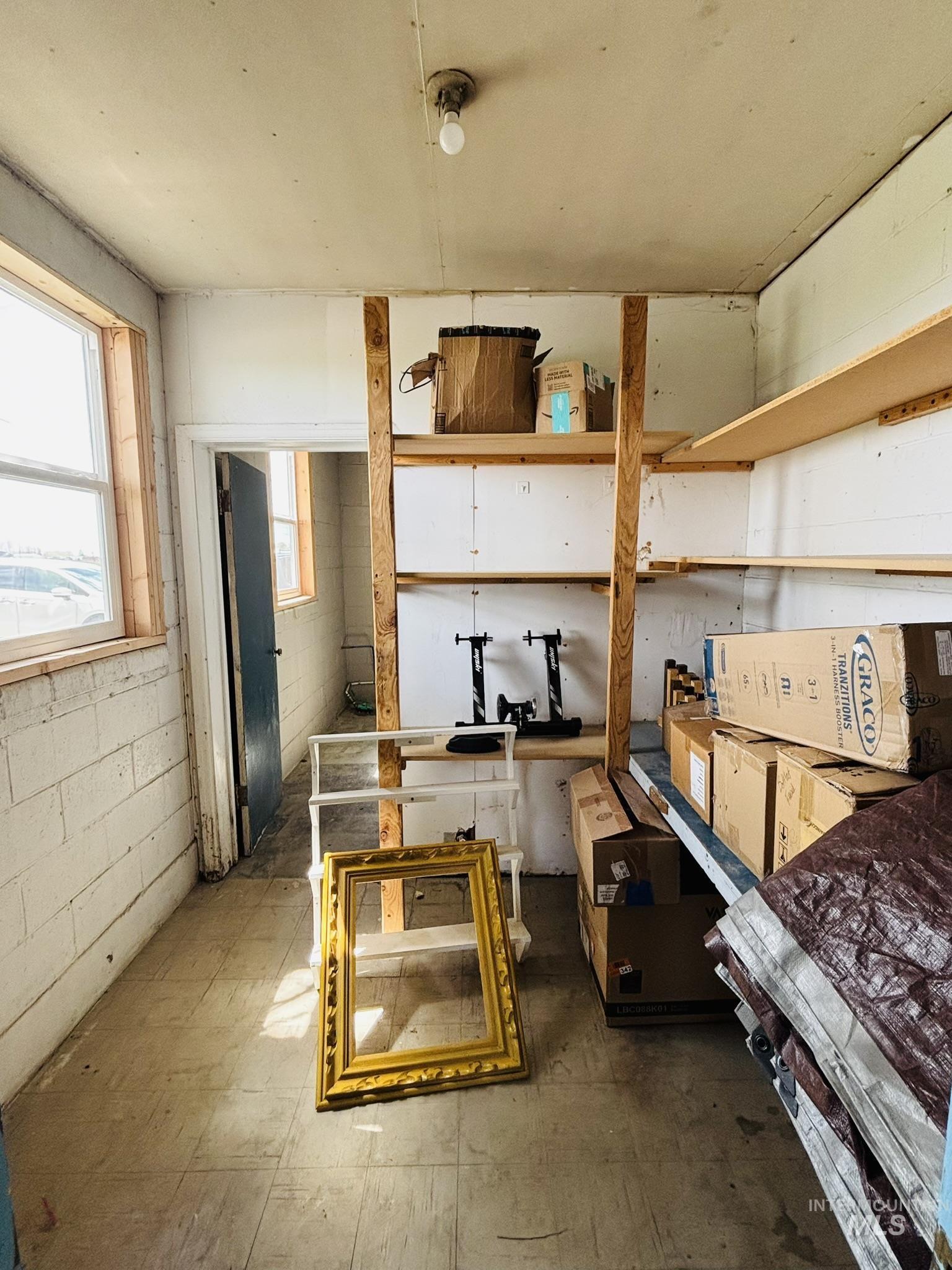 802 S 9th St, Rupert, Idaho 83350, 4 Bedrooms, 2 Bathrooms, Residential For Sale, Price $397,000, 98978734