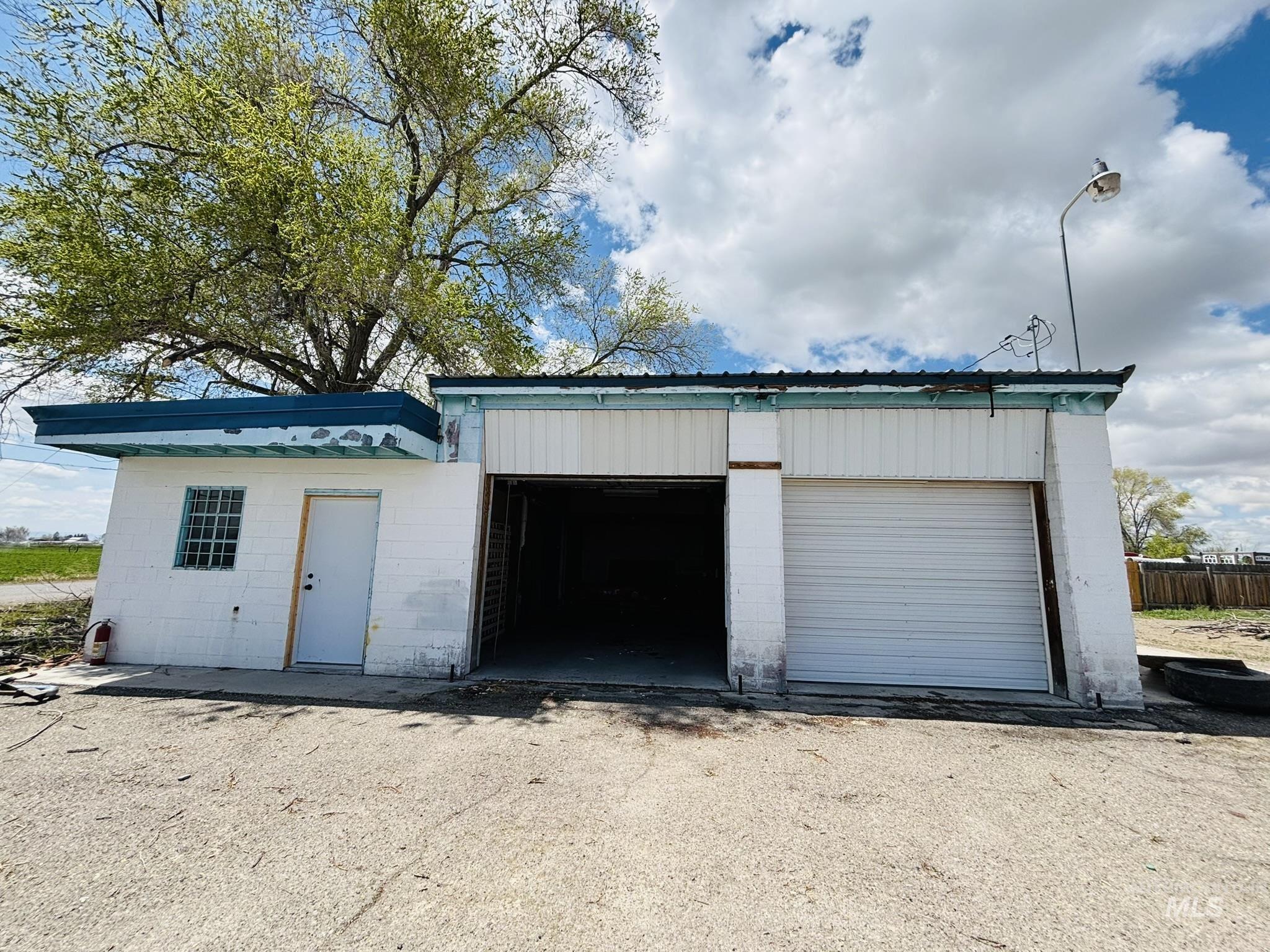 802 S 9th St, Rupert, Idaho 83350, 4 Bedrooms, 2 Bathrooms, Residential For Sale, Price $397,000, 98978734