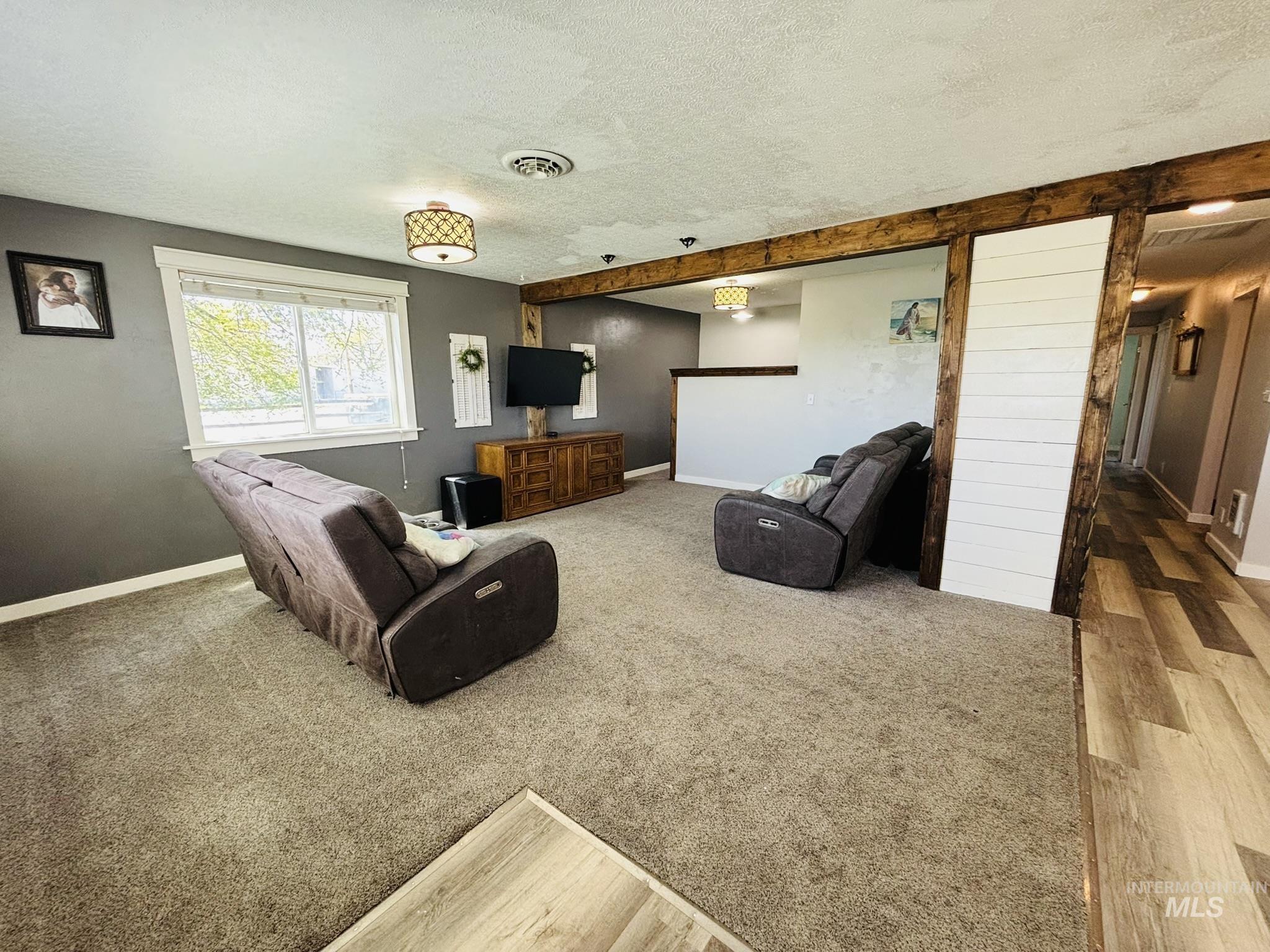 802 S 9th St, Rupert, Idaho 83350, 4 Bedrooms, 2 Bathrooms, Residential For Sale, Price $397,000, 98978734