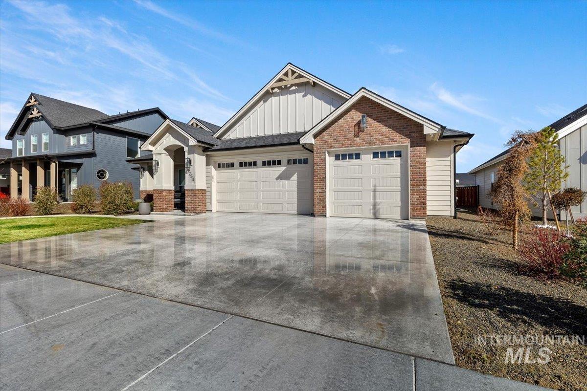 1254 W Tenzing, Nampa, Idaho 83686, 3 Bedrooms, 2.5 Bathrooms, Residential For Sale, Price $719,900,MLS 98978735