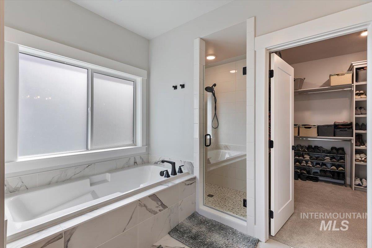 1254 W Tenzing, Nampa, Idaho 83686, 3 Bedrooms, 2.5 Bathrooms, Residential For Sale, Price $719,900,MLS 98978735