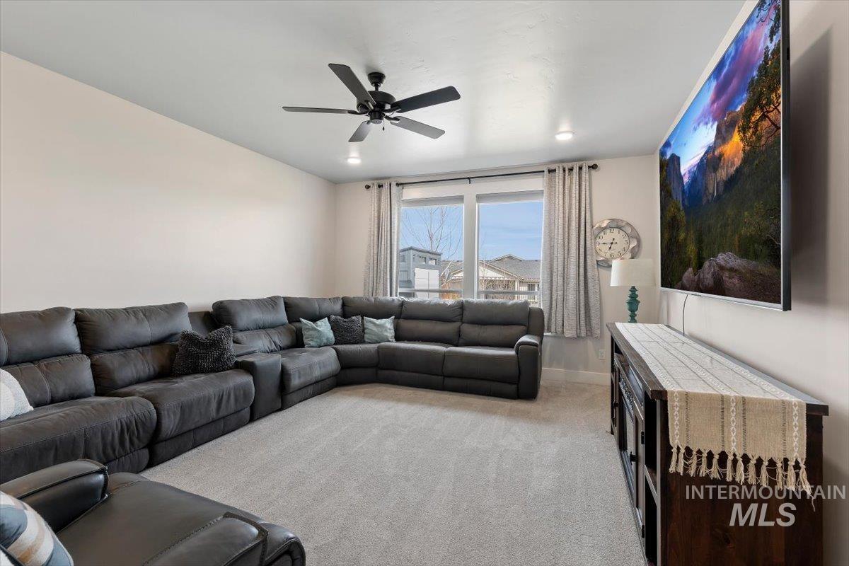 1254 W Tenzing, Nampa, Idaho 83686, 3 Bedrooms, 2.5 Bathrooms, Residential For Sale, Price $719,900,MLS 98978735