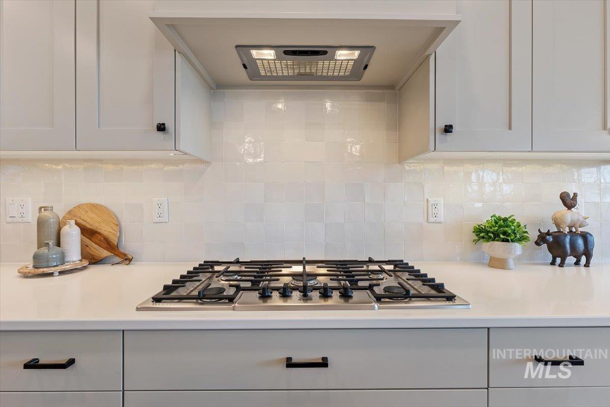 1254 W Tenzing, Nampa, Idaho 83686, 3 Bedrooms, 2.5 Bathrooms, Residential For Sale, Price $719,900,MLS 98978735