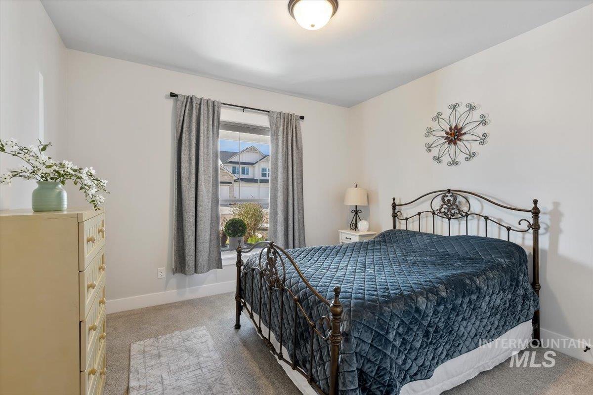 1254 W Tenzing, Nampa, Idaho 83686, 3 Bedrooms, 2.5 Bathrooms, Residential For Sale, Price $719,900,MLS 98978735