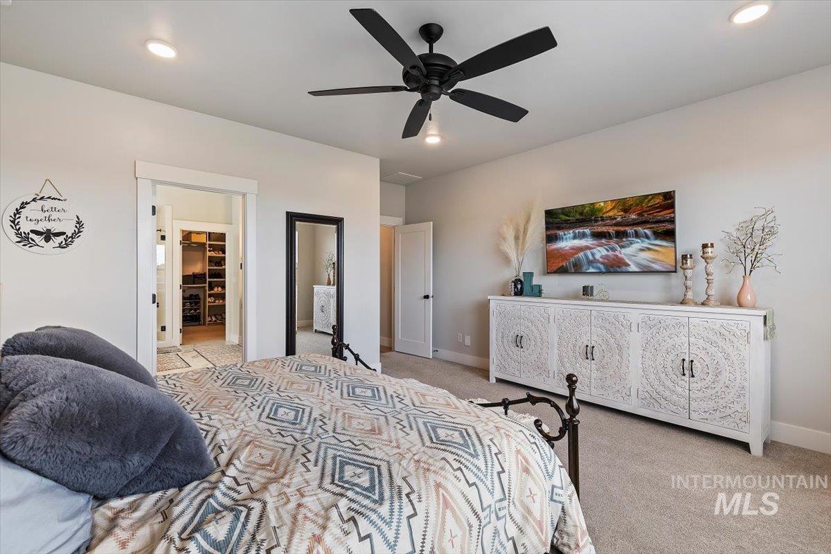 1254 W Tenzing, Nampa, Idaho 83686, 3 Bedrooms, 2.5 Bathrooms, Residential For Sale, Price $719,900,MLS 98978735