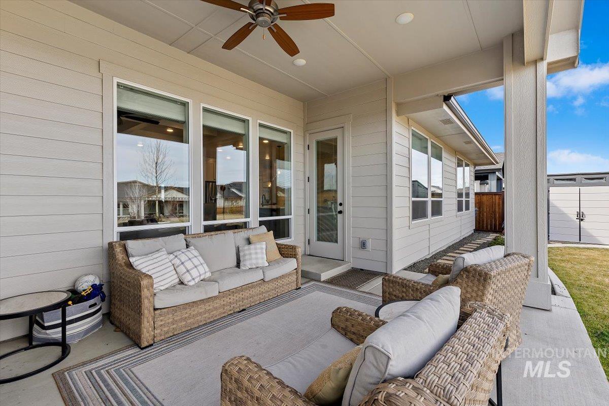 1254 W Tenzing, Nampa, Idaho 83686, 3 Bedrooms, 2.5 Bathrooms, Residential For Sale, Price $719,900,MLS 98978735