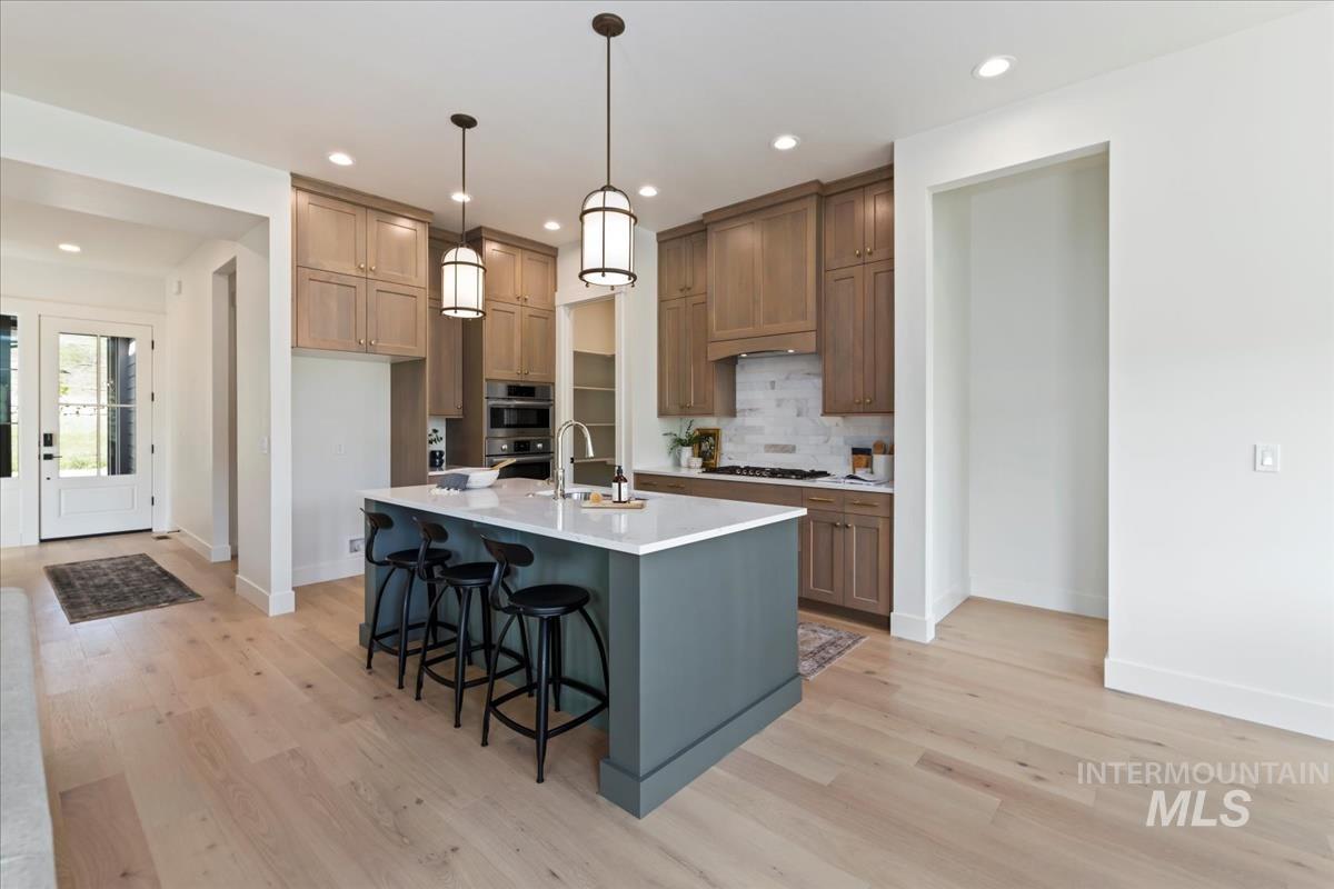 6540 E Lucy Drive, Eagle, Idaho 83629, 3 Bedrooms, 2 Bathrooms, Residential For Sale, Price $559,880, 98978737