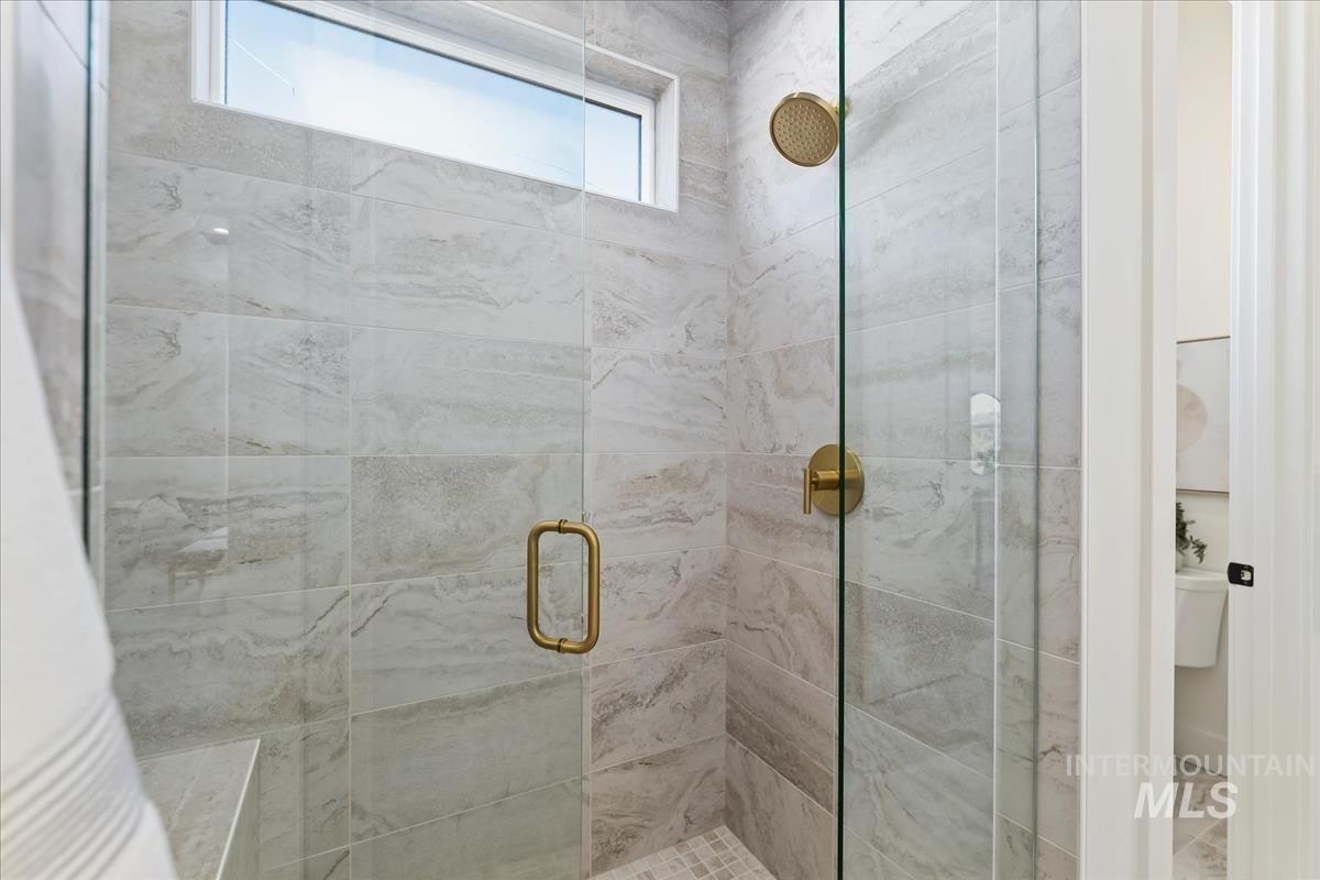 6540 E Lucy Drive, Eagle, Idaho 83629, 3 Bedrooms, 2 Bathrooms, Residential For Sale, Price $559,880, 98978737