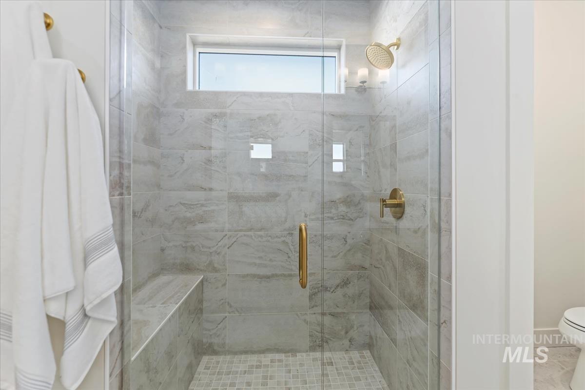 6540 E Lucy Drive, Eagle, Idaho 83629, 3 Bedrooms, 2 Bathrooms, Residential For Sale, Price $559,880, 98978737