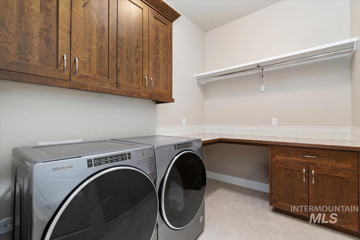 7478 W Corinthia St, Eagle, Idaho 83616, 4 Bedrooms, 3.5 Bathrooms, Residential For Sale, Price $987,000,MLS 98978738