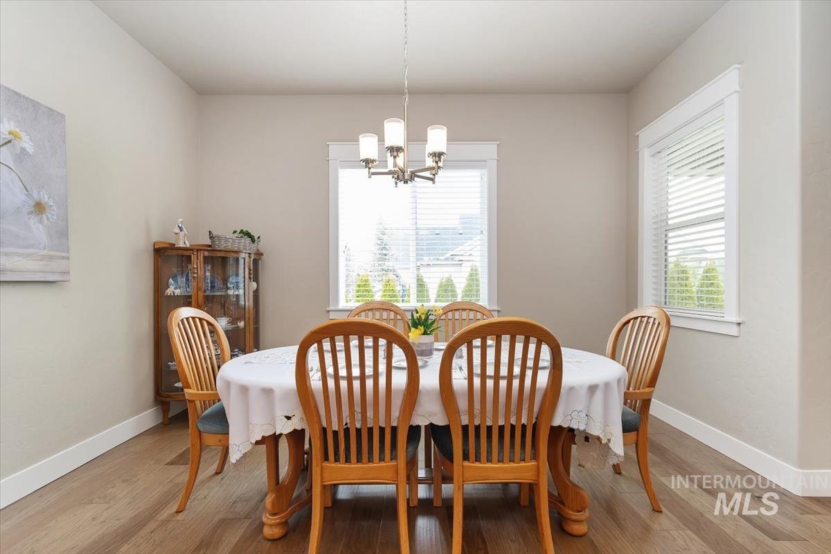 7478 W Corinthia St, Eagle, Idaho 83616, 4 Bedrooms, 3.5 Bathrooms, Residential For Sale, Price $987,000,MLS 98978738