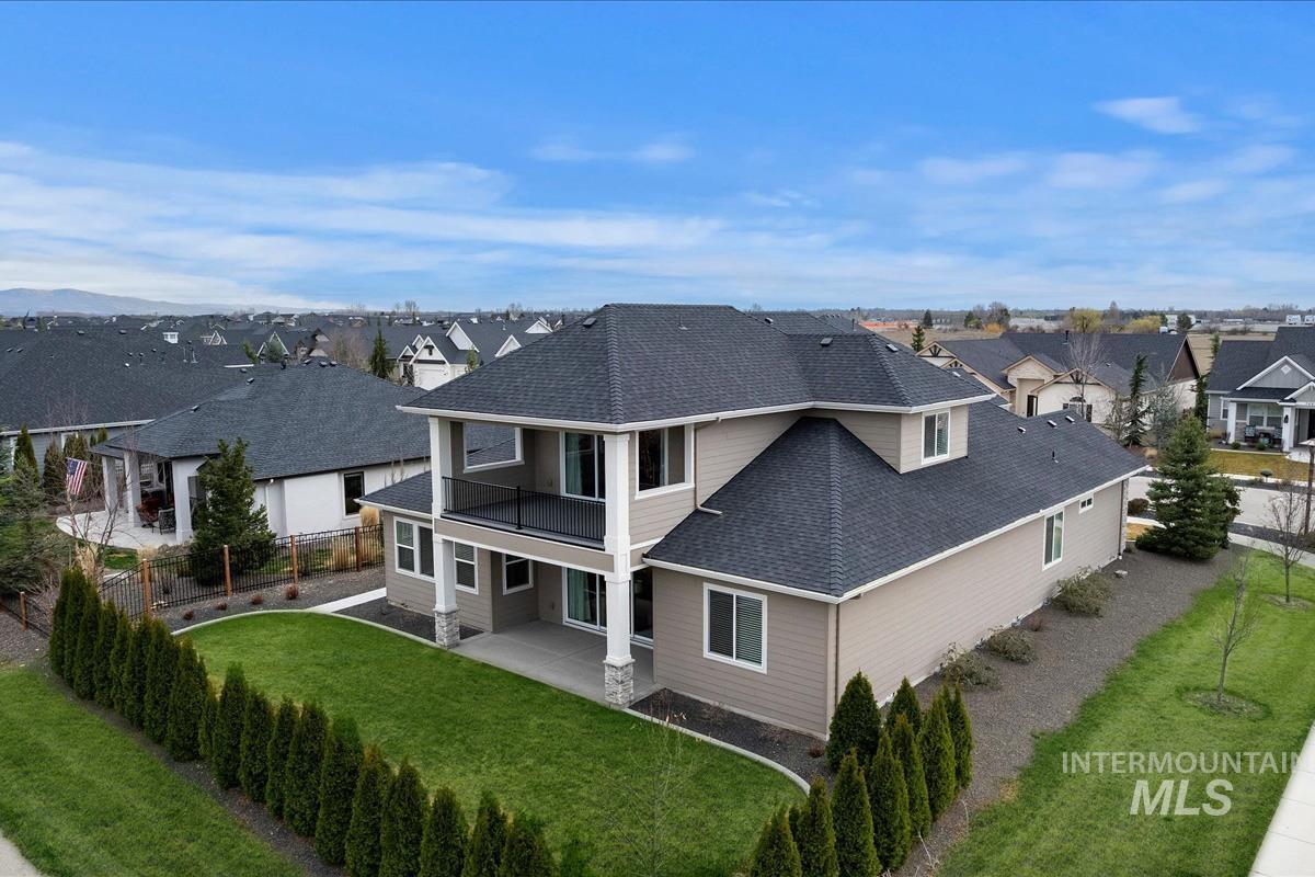 7478 W Corinthia St, Eagle, Idaho 83616, 4 Bedrooms, 3.5 Bathrooms, Residential For Sale, Price $987,000,MLS 98978738