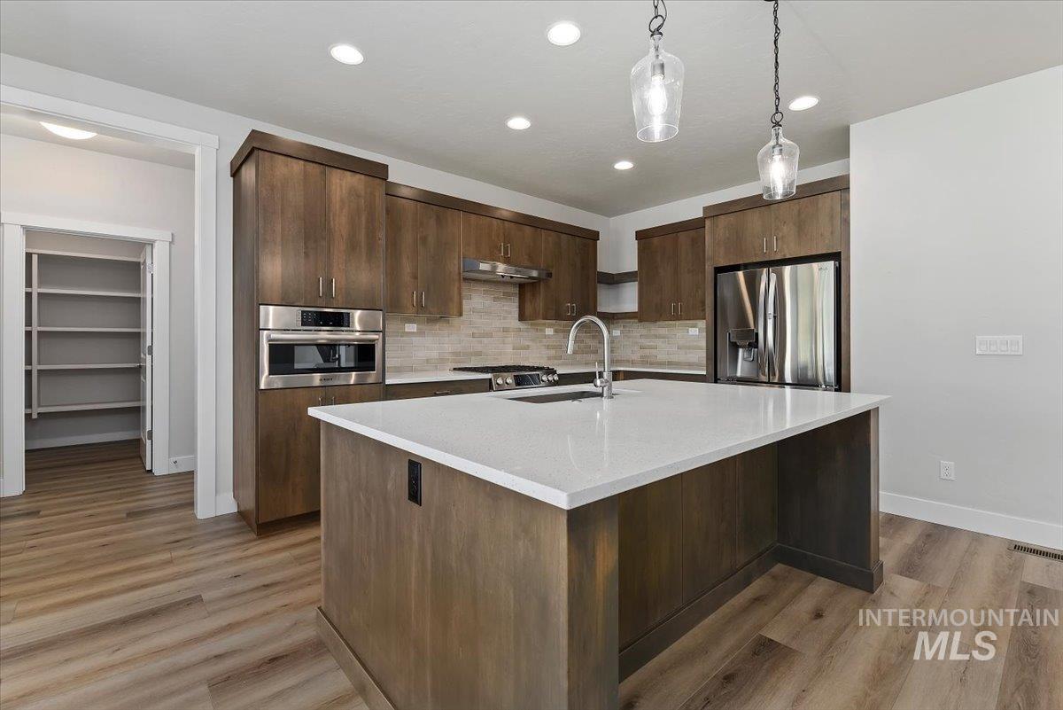 10378 Loneleaf Dr, Nampa, Idaho 83687, 4 Bedrooms, 2.5 Bathrooms, Residential For Sale, Price $599,900,MLS 98978739