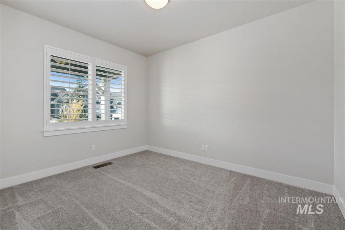 10378 Loneleaf Dr, Nampa, Idaho 83687, 4 Bedrooms, 2.5 Bathrooms, Residential For Sale, Price $599,900,MLS 98978739