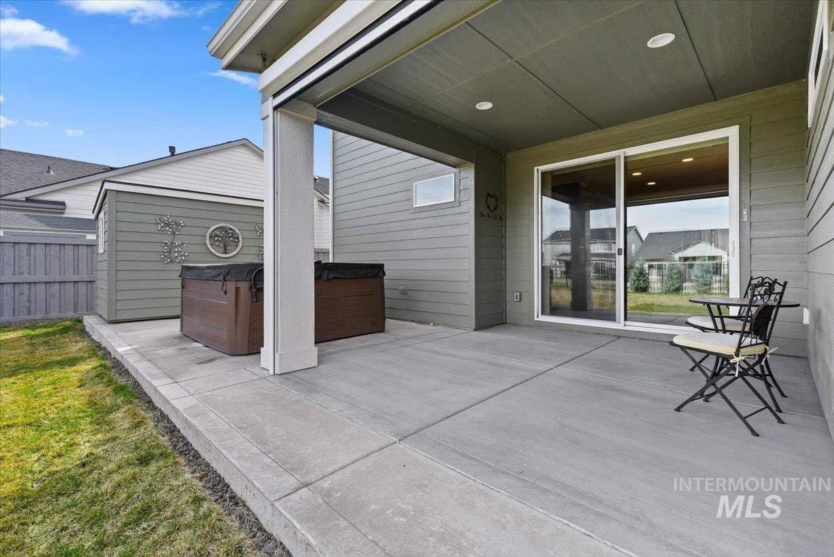 10378 Loneleaf Dr, Nampa, Idaho 83687, 4 Bedrooms, 2.5 Bathrooms, Residential For Sale, Price $599,900,MLS 98978739
