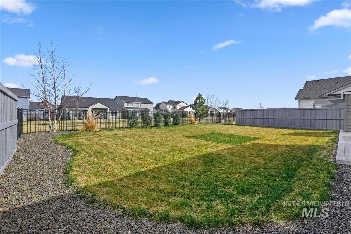 10378 Loneleaf Dr, Nampa, Idaho 83687, 4 Bedrooms, 2.5 Bathrooms, Residential For Sale, Price $599,900,MLS 98978739