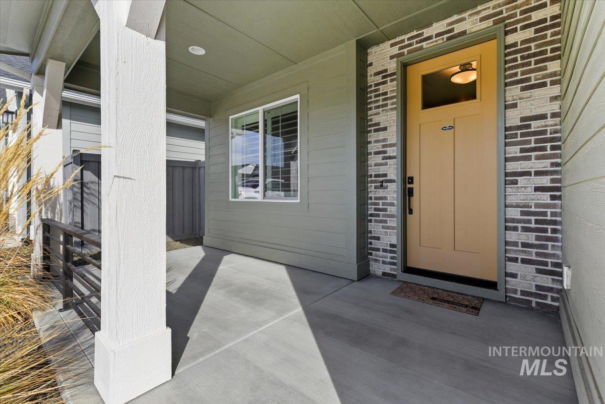 10378 Loneleaf Dr, Nampa, Idaho 83687, 4 Bedrooms, 2.5 Bathrooms, Residential For Sale, Price $599,900,MLS 98978739