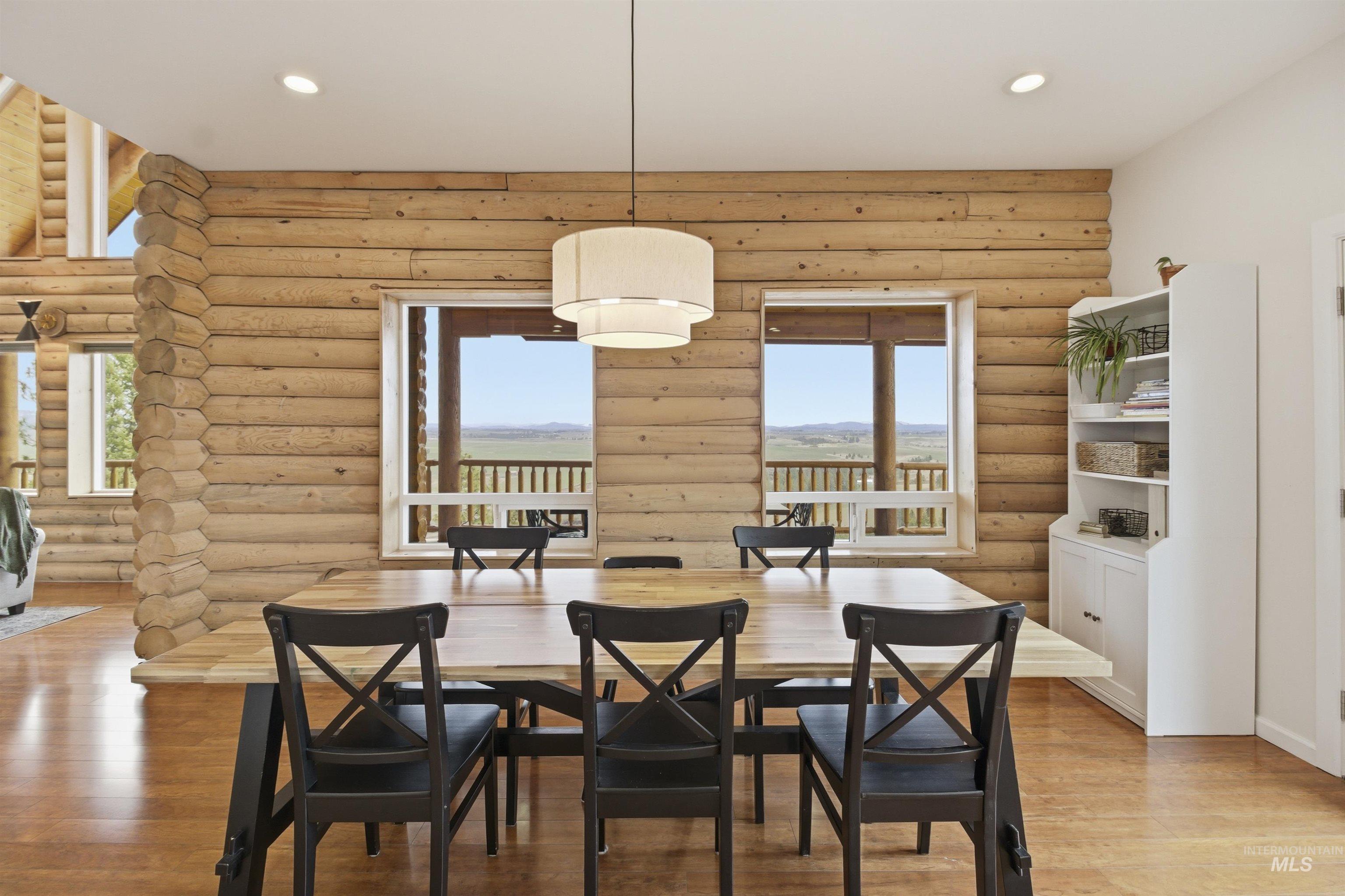 1003 Katnook Ln, Moscow, Idaho 83843, 5 Bedrooms, 4 Bathrooms, Residential For Sale, Price $1,385,000,MLS 98978740