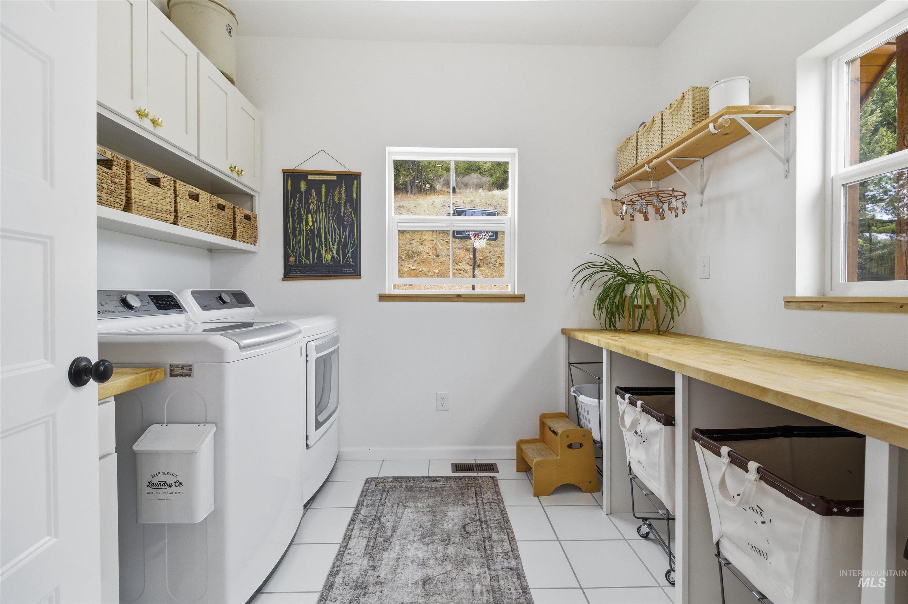 1003 Katnook Ln, Moscow, Idaho 83843, 5 Bedrooms, 4 Bathrooms, Residential For Sale, Price $1,385,000,MLS 98978740