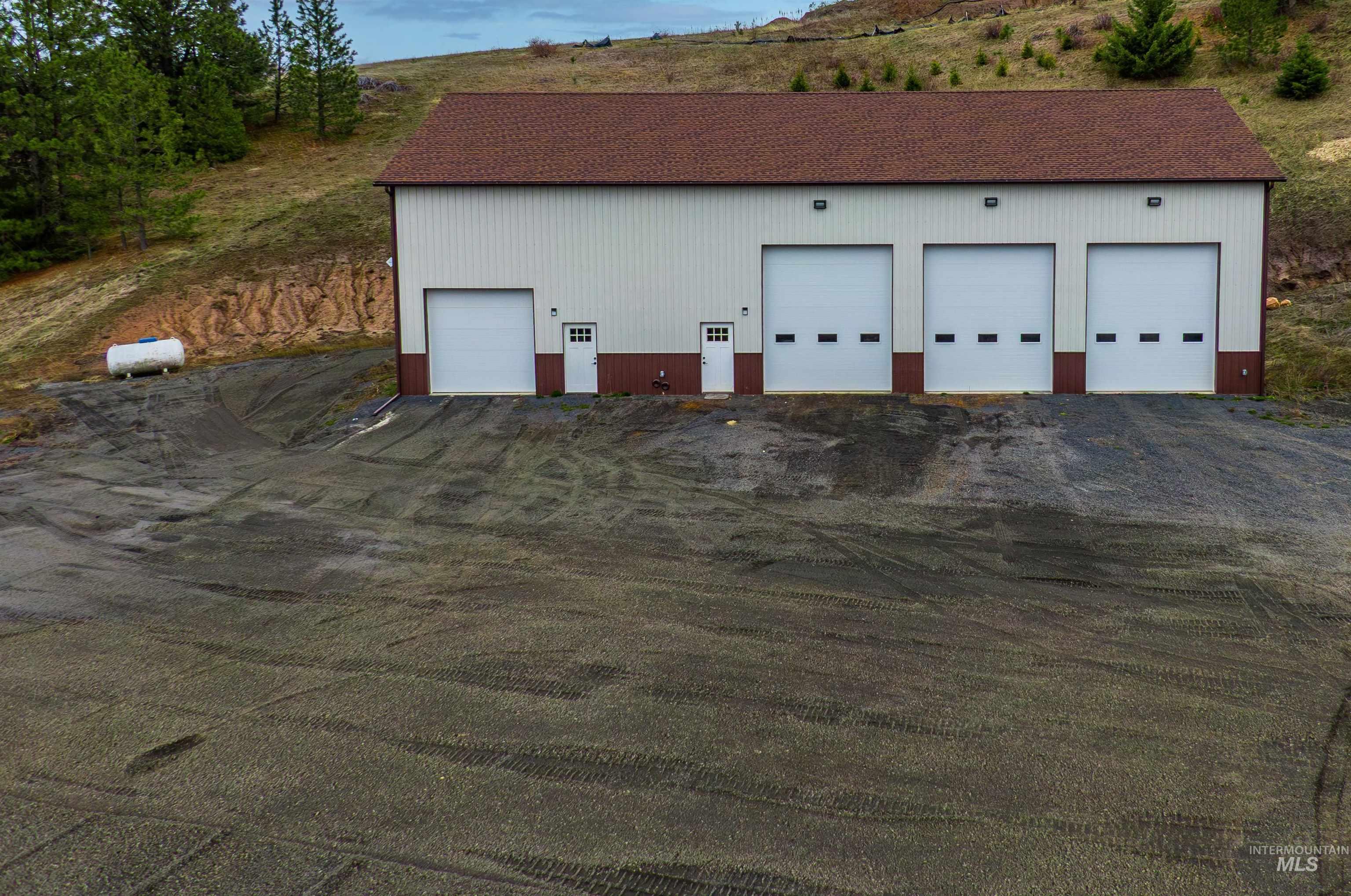 1003 Katnook Ln, Moscow, Idaho 83843, 5 Bedrooms, 4 Bathrooms, Residential For Sale, Price $1,385,000,MLS 98978740