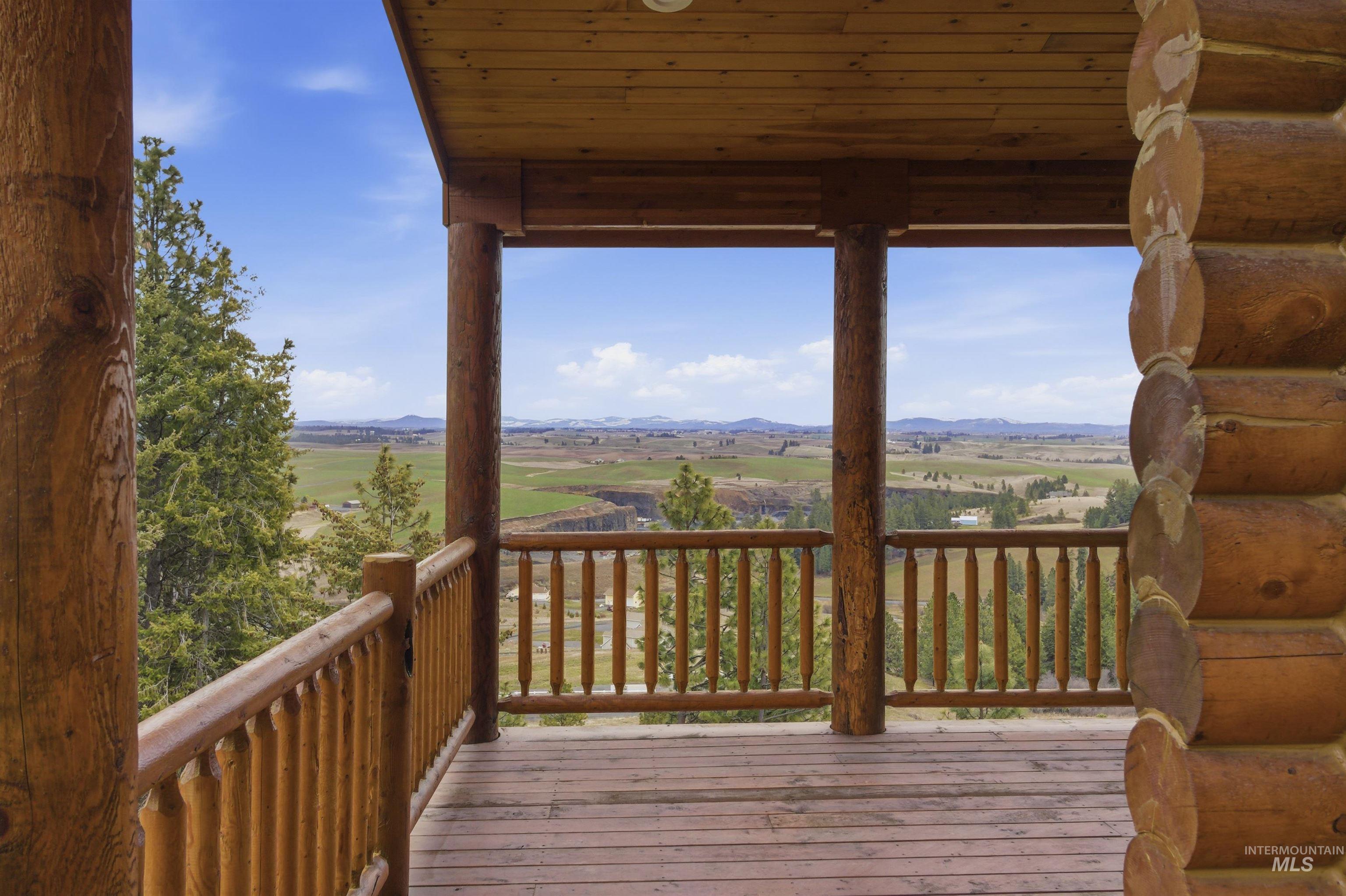 1003 Katnook Ln, Moscow, Idaho 83843, 5 Bedrooms, 4 Bathrooms, Residential For Sale, Price $1,385,000,MLS 98978740