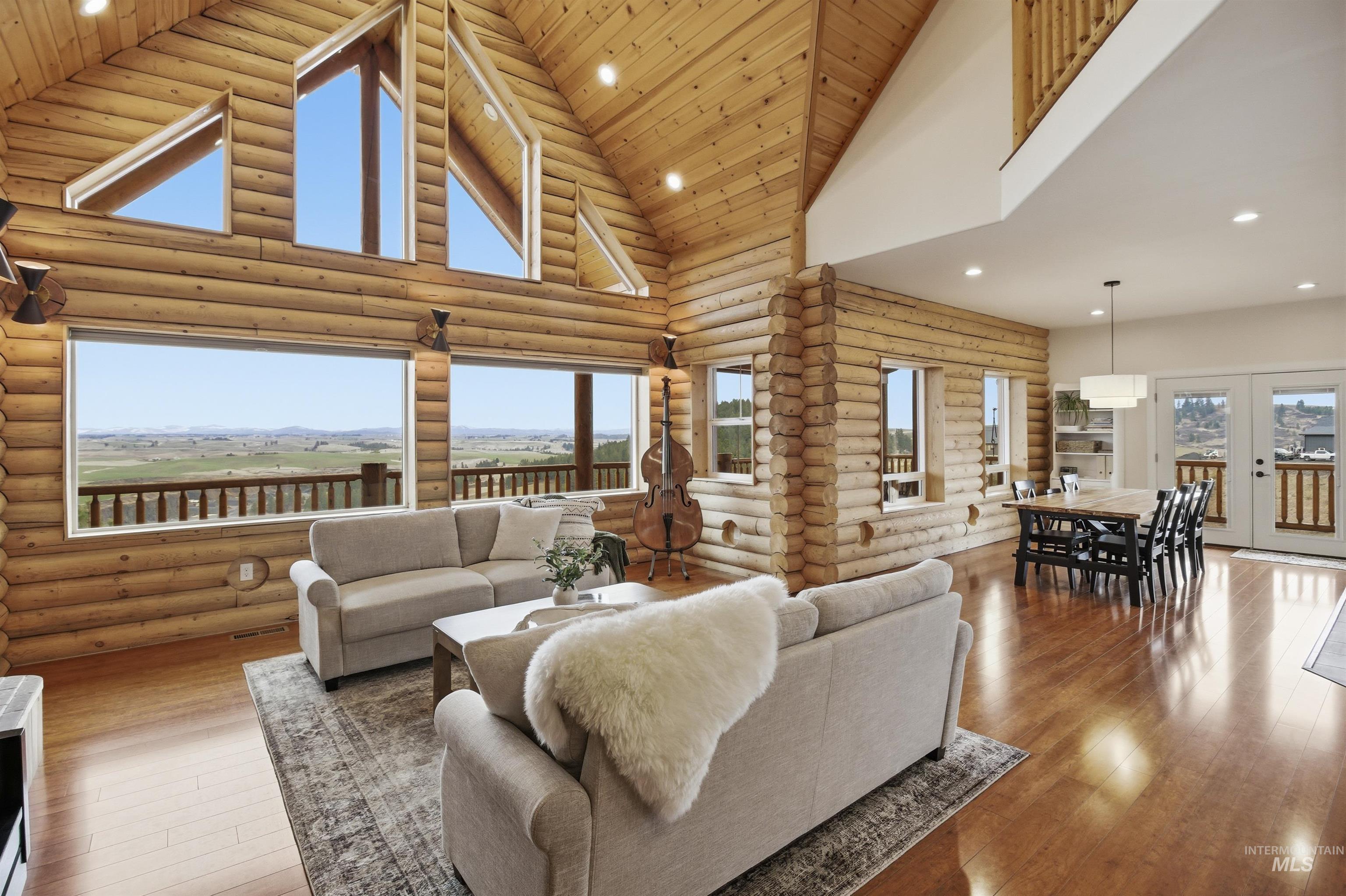 1003 Katnook Ln, Moscow, Idaho 83843, 5 Bedrooms, 4 Bathrooms, Residential For Sale, Price $1,385,000,MLS 98978740