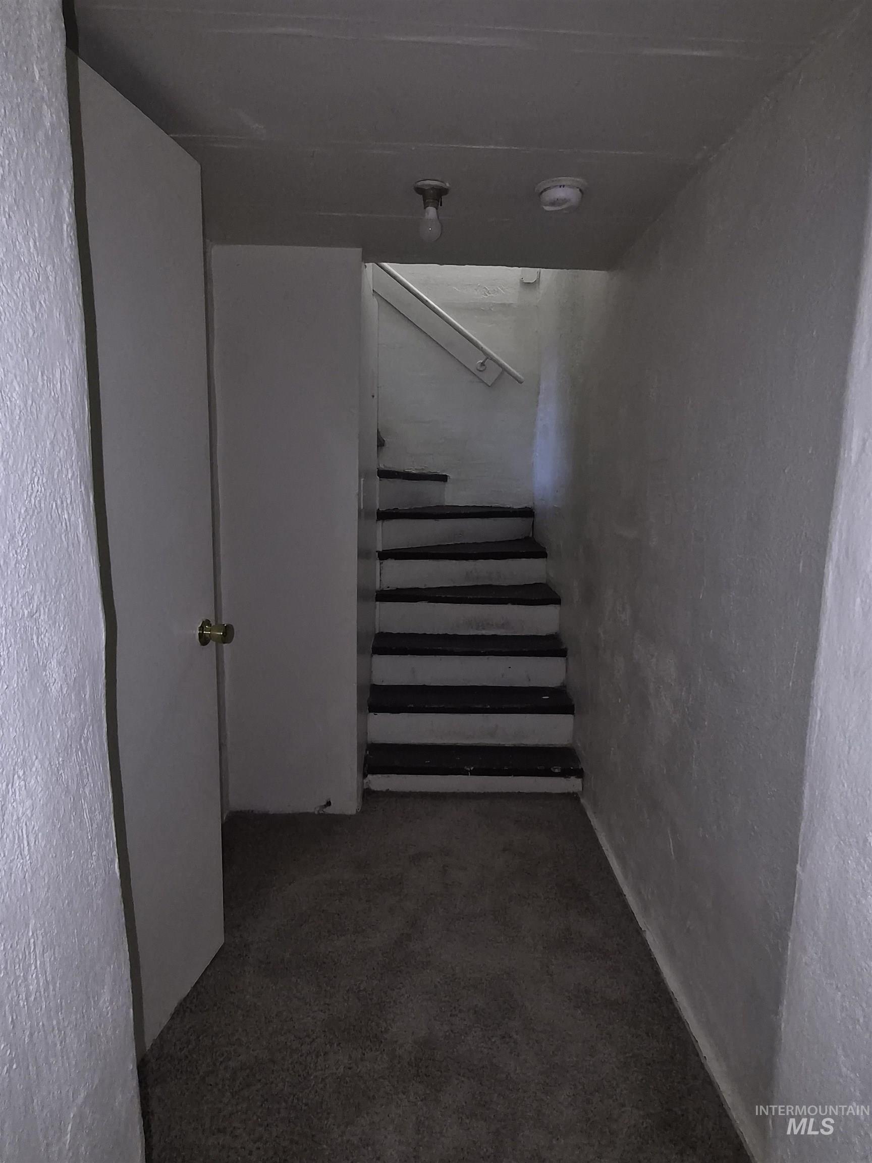 650 - 652 W Lander St., Pocatello, Idaho 83204, 1 Bedroom, 1 Bathroom, Residential Income For Sale, Price $214,900, 98978741