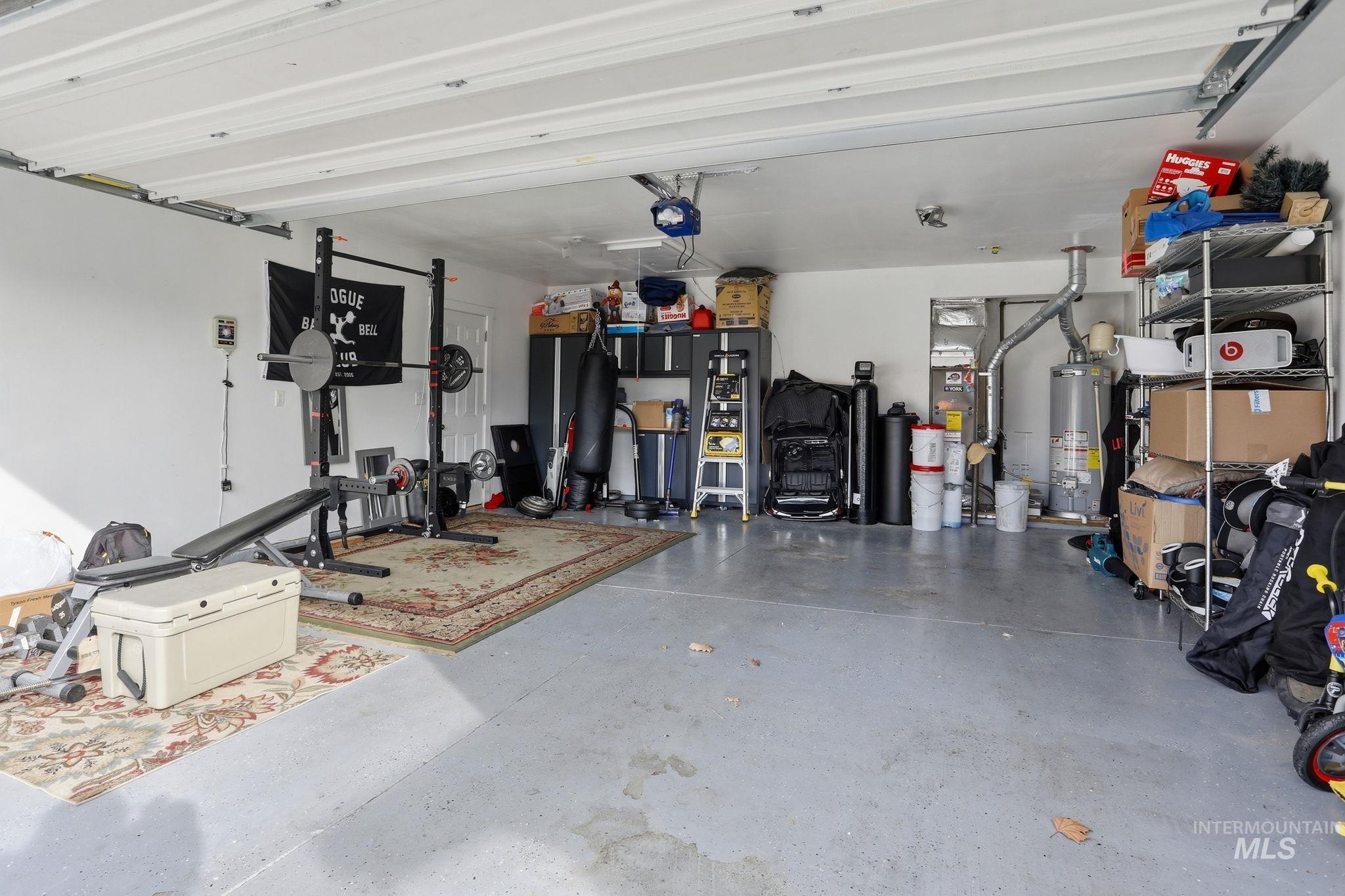 6924 E Greens Dr, Nampa, Idaho 83687, 3 Bedrooms, 3 Bathrooms, Residential For Sale, Price $455,000,MLS 98978742