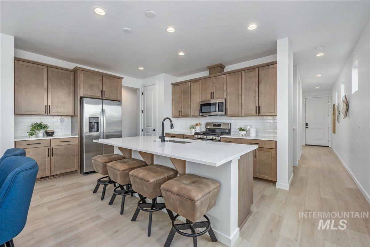 1218 Stirling Meadows Ct, Middleton, Idaho 83644-1182, 4 Bedrooms, 3.5 Bathrooms, Residential For Sale, Price $699,700, 98978745