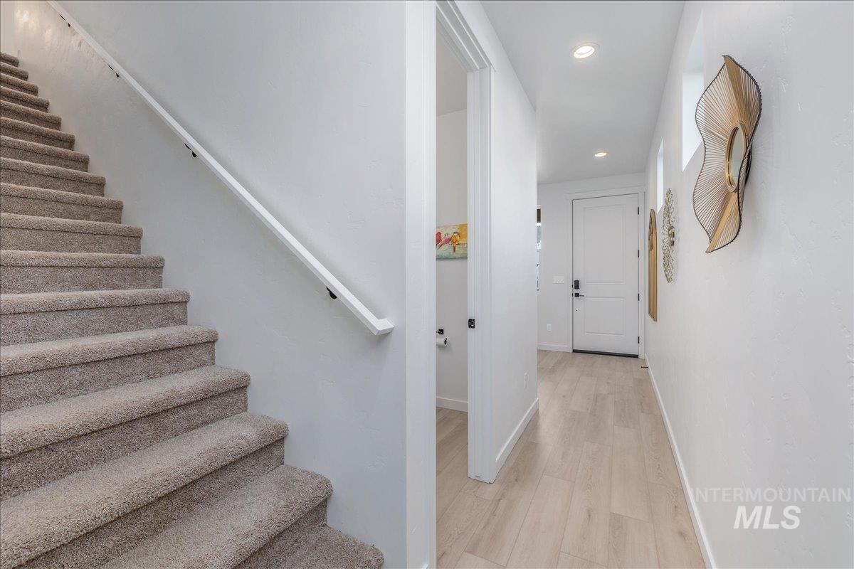 1218 Stirling Meadows Ct, Middleton, Idaho 83644-1182, 4 Bedrooms, 3.5 Bathrooms, Residential For Sale, Price $699,700, 98978745