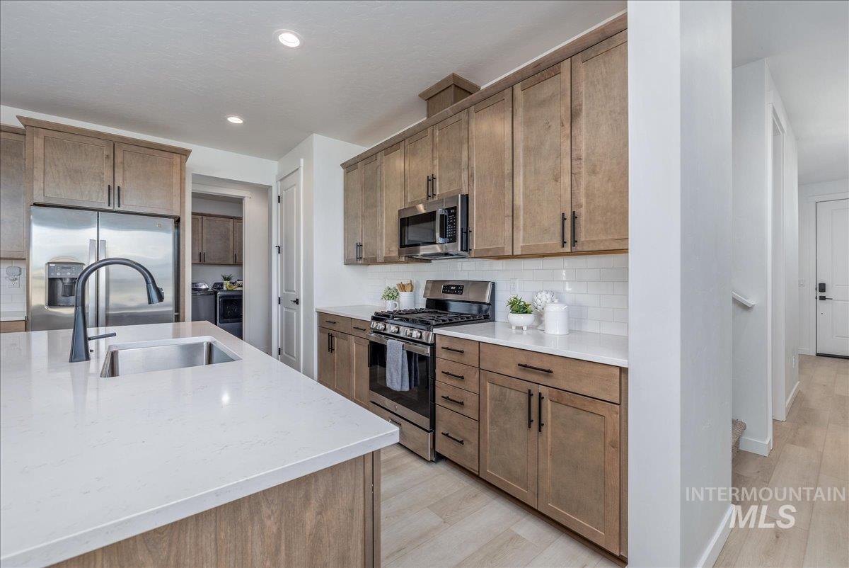 1218 Stirling Meadows Ct, Middleton, Idaho 83644-1182, 4 Bedrooms, 3.5 Bathrooms, Residential For Sale, Price $699,700, 98978745