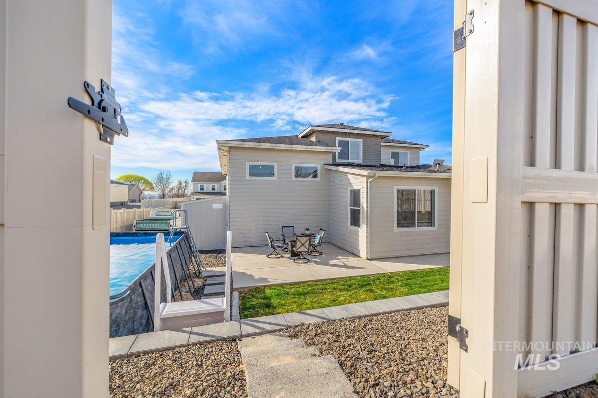 1218 Stirling Meadows Ct, Middleton, Idaho 83644-1182, 4 Bedrooms, 3.5 Bathrooms, Residential For Sale, Price $699,700, 98978745