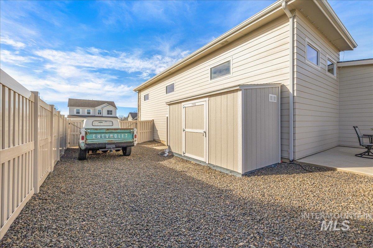 1218 Stirling Meadows Ct, Middleton, Idaho 83644, 4 Bedrooms, 3.5 Bathrooms, Residential For Sale, Price $644,900, 98978745