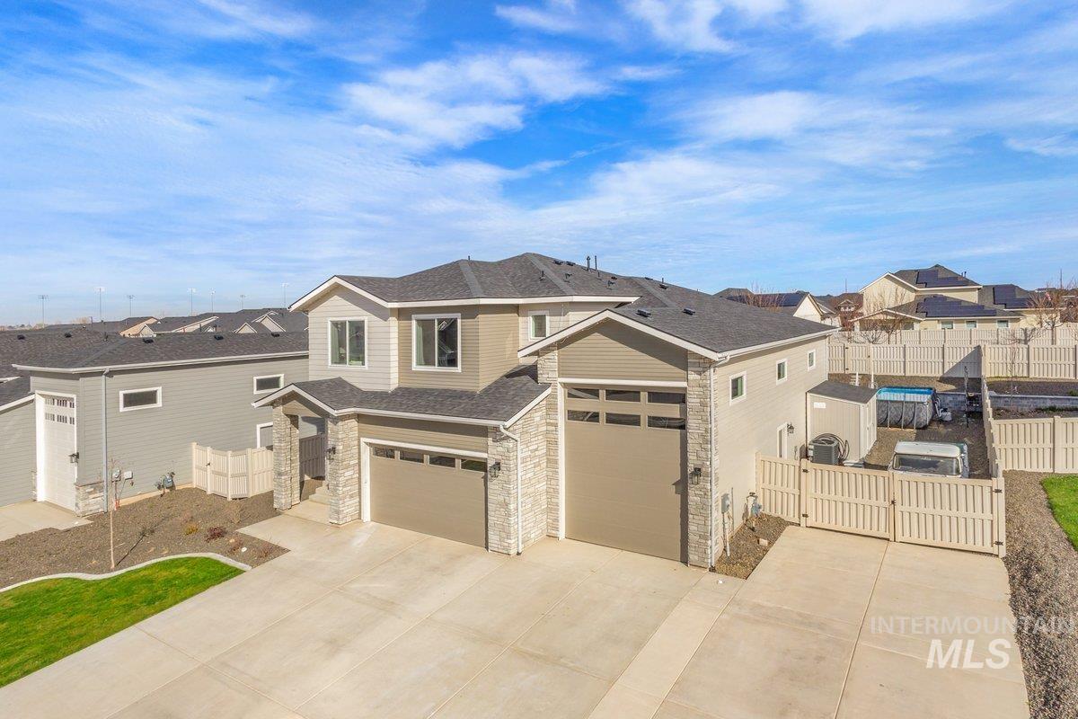 1218 Stirling Meadows Ct, Middleton, Idaho 83644-1182, 4 Bedrooms, 3.5 Bathrooms, Residential For Sale, Price $699,700, 98978745