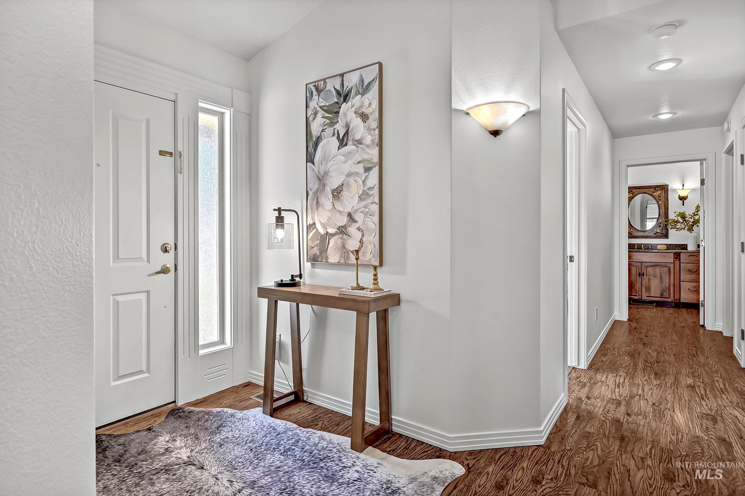 6029 N Taylor Creek, Boise, Idaho 83714, 3 Bedrooms, 2 Bathrooms, Residential For Sale, Price $599,900, 98978746