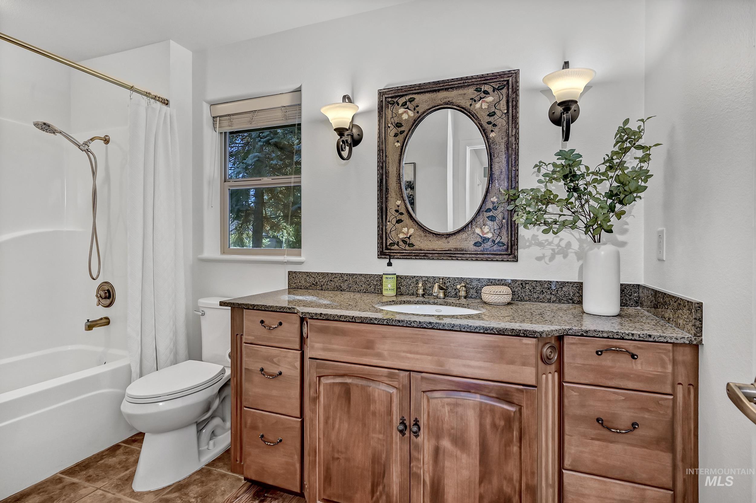 6029 N Taylor Creek, Boise, Idaho 83714, 3 Bedrooms, 2 Bathrooms, Residential For Sale, Price $599,900, 98978746