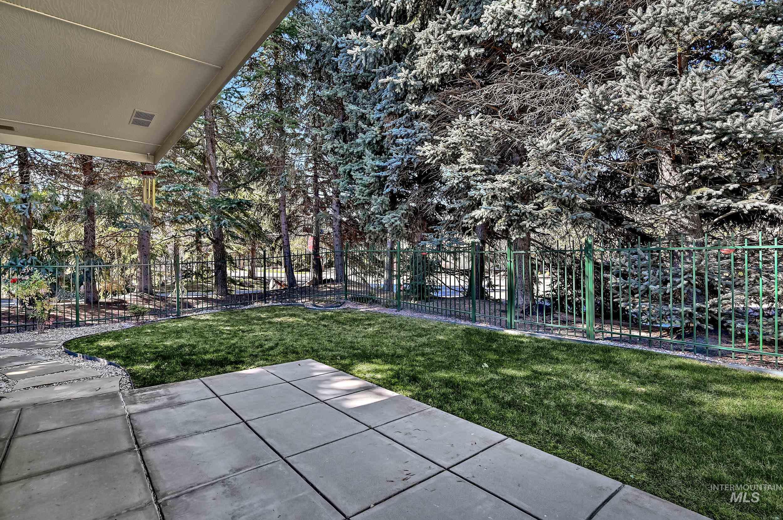 6029 N Taylor Creek, Boise, Idaho 83714, 3 Bedrooms, 2 Bathrooms, Residential For Sale, Price $599,900, 98978746