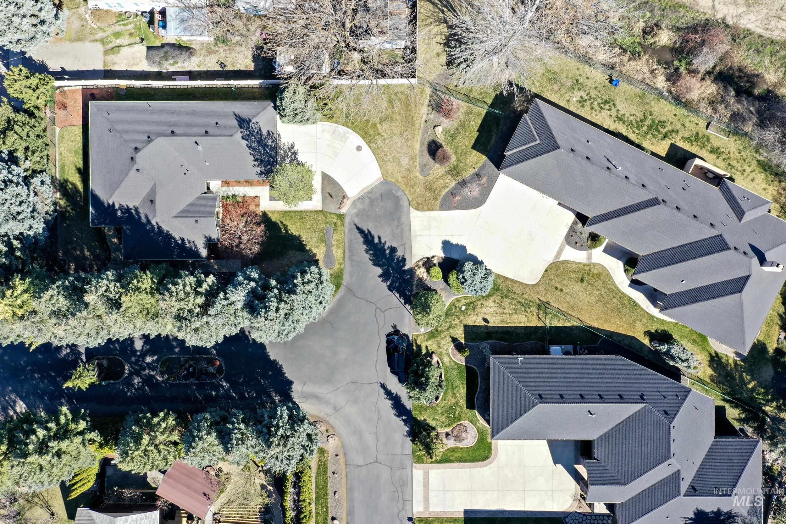 6029 N Taylor Creek, Boise, Idaho 83714, 3 Bedrooms, 2 Bathrooms, Residential For Sale, Price $599,900, 98978746