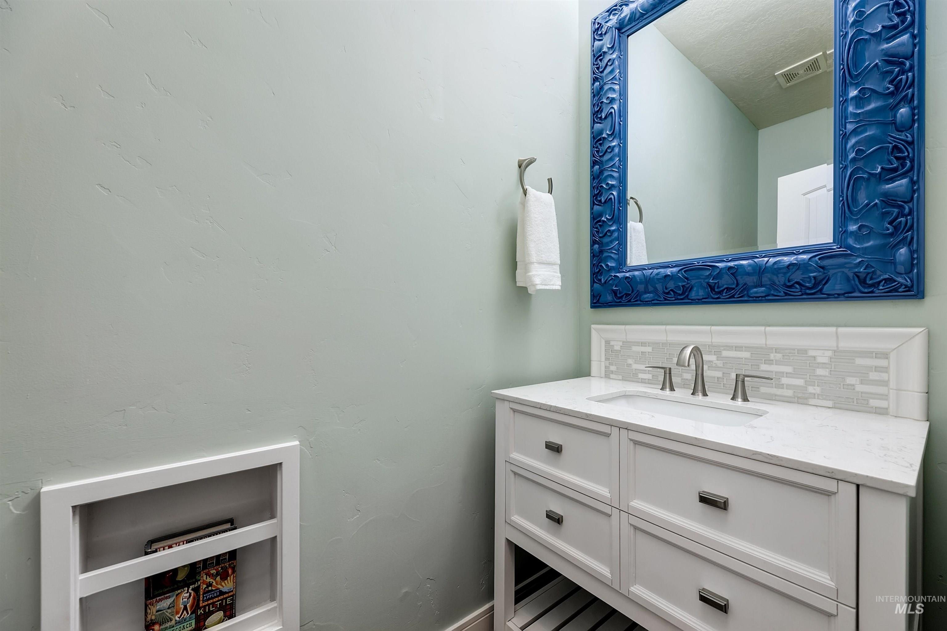 920 W Bacall St., Meridian, Idaho 83646, 5 Bedrooms, 3.5 Bathrooms, Residential For Sale, Price $824,900, 98978747