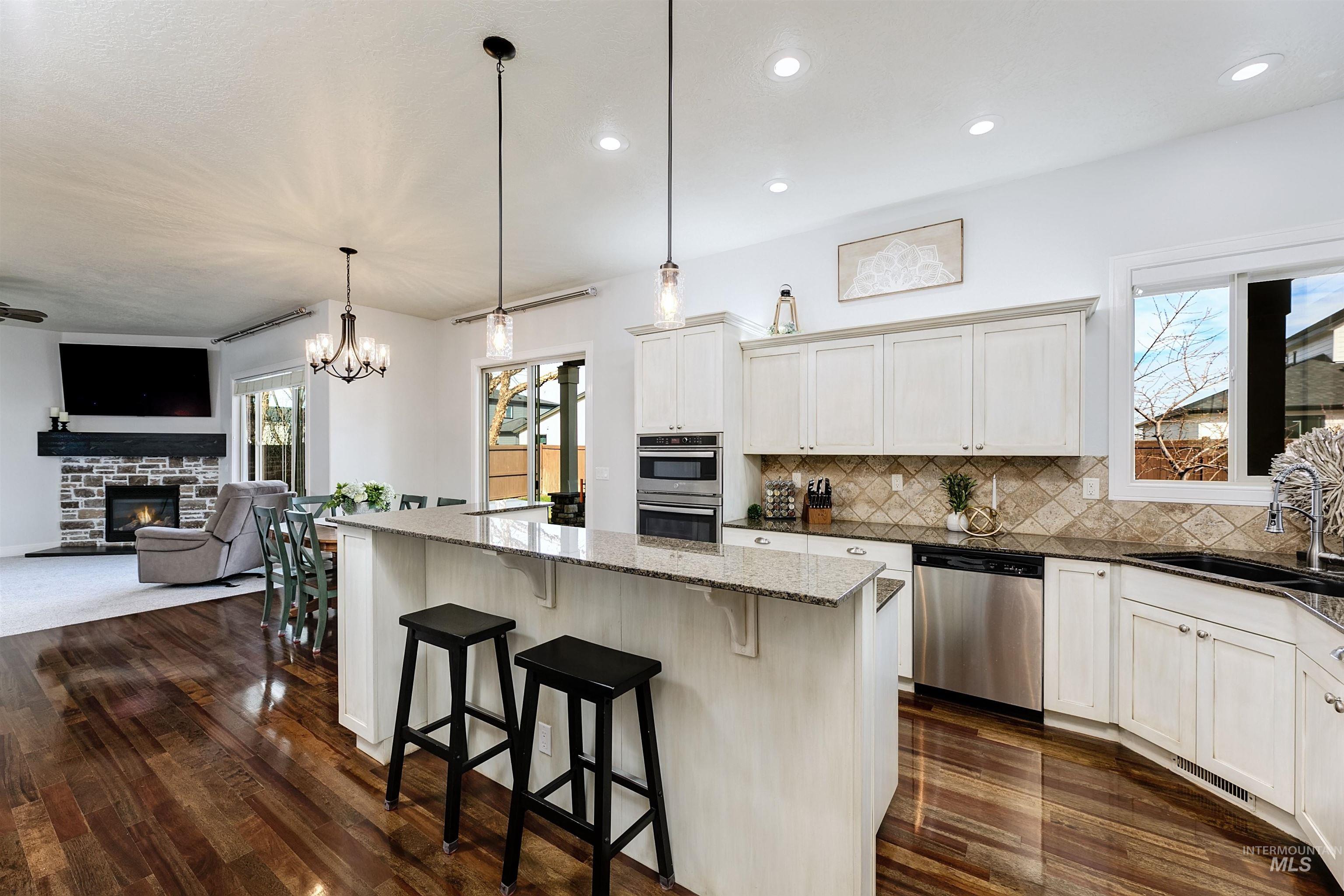 920 W Bacall St., Meridian, Idaho 83646, 5 Bedrooms, 3.5 Bathrooms, Residential For Sale, Price $824,900, 98978747