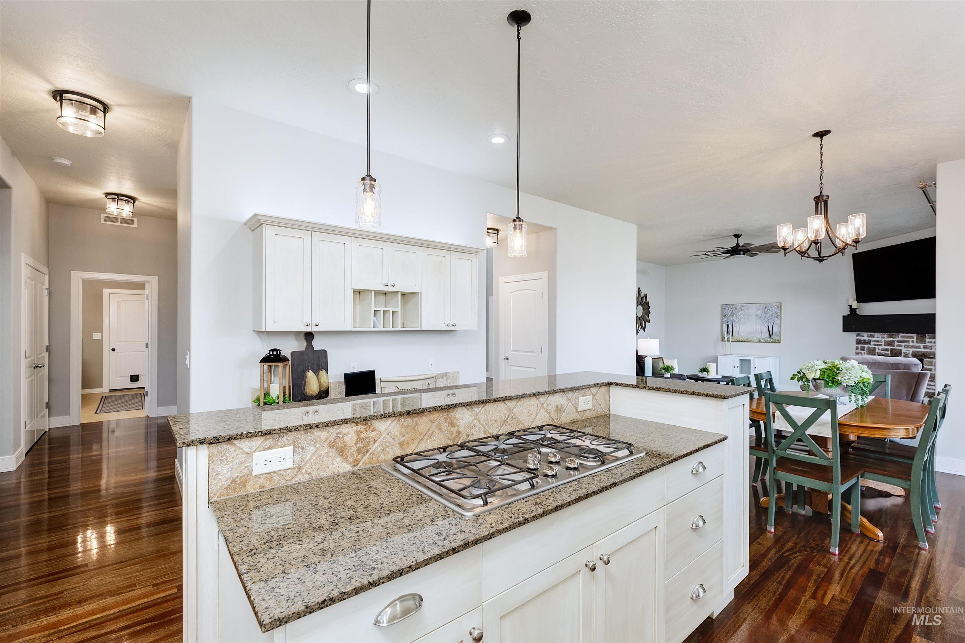 920 W Bacall St., Meridian, Idaho 83646, 5 Bedrooms, 3.5 Bathrooms, Residential For Sale, Price $824,900, 98978747