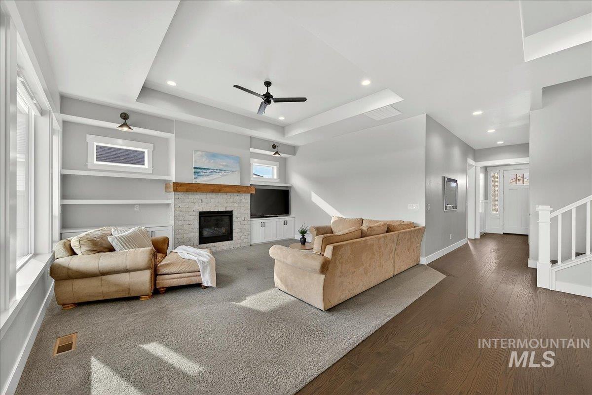 1854 N Tullshire Way, Eagle, Idaho 83616-0000, 4 Bedrooms, 2.5 Bathrooms, Residential For Sale, Price $1,100,000, 98978748