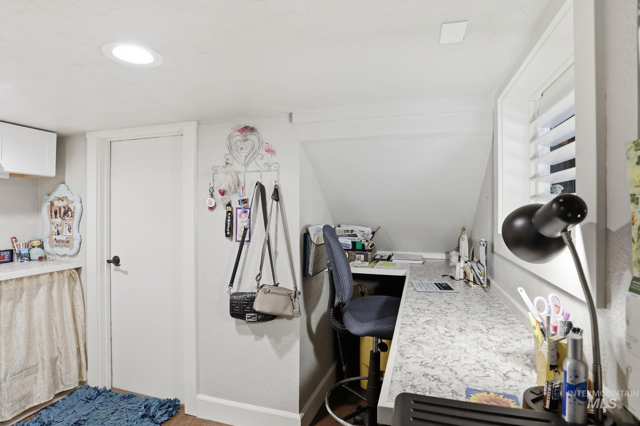 12210 W Lacerta St, Star, Idaho 83669, 4 Bedrooms, 3.5 Bathrooms, Residential For Sale, Price $875,000, 98978750