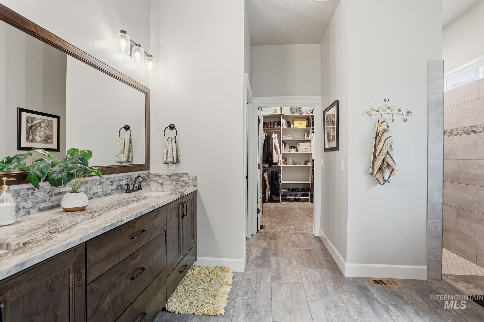 12210 W Lacerta St, Star, Idaho 83669, 4 Bedrooms, 3.5 Bathrooms, Residential For Sale, Price $875,000, 98978750