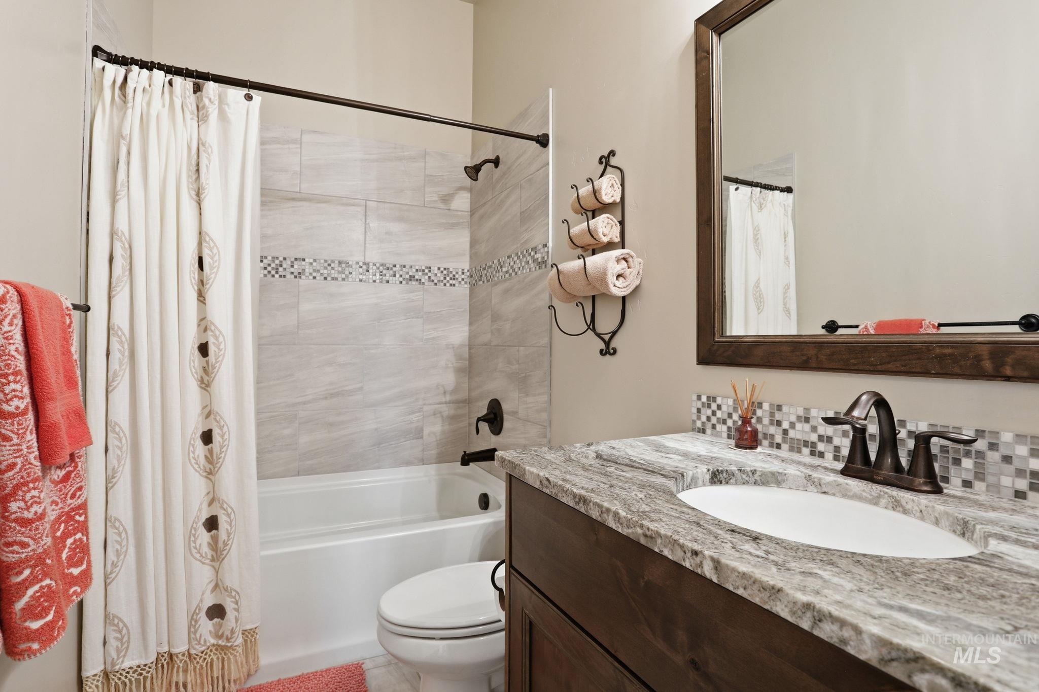 12210 W Lacerta St, Star, Idaho 83669, 4 Bedrooms, 3.5 Bathrooms, Residential For Sale, Price $875,000, 98978750