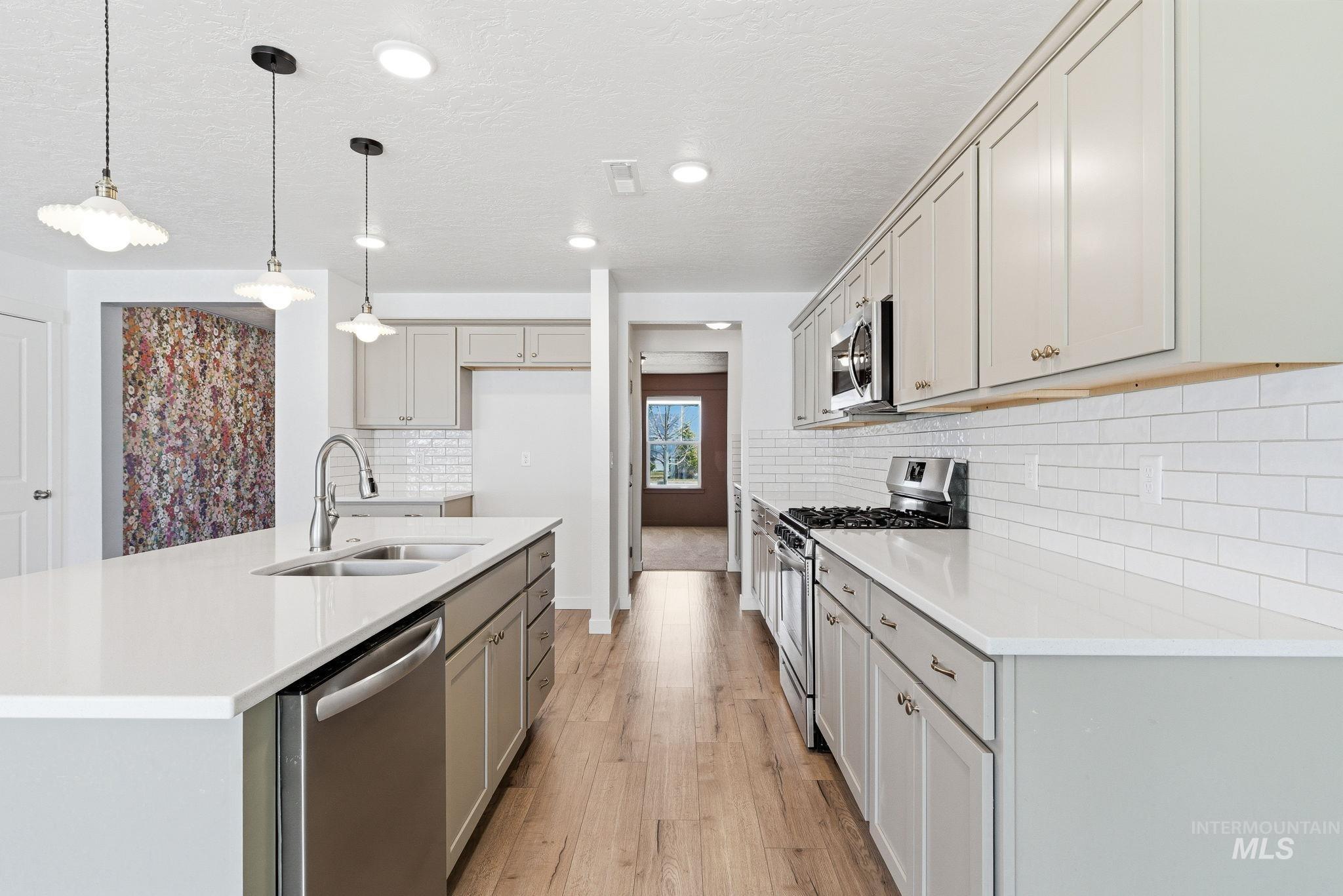 110 Homesteaders St., Middleton, Idaho 83644, 5 Bedrooms, 4 Bathrooms, Residential For Sale, Price $599,900,MLS 98978751