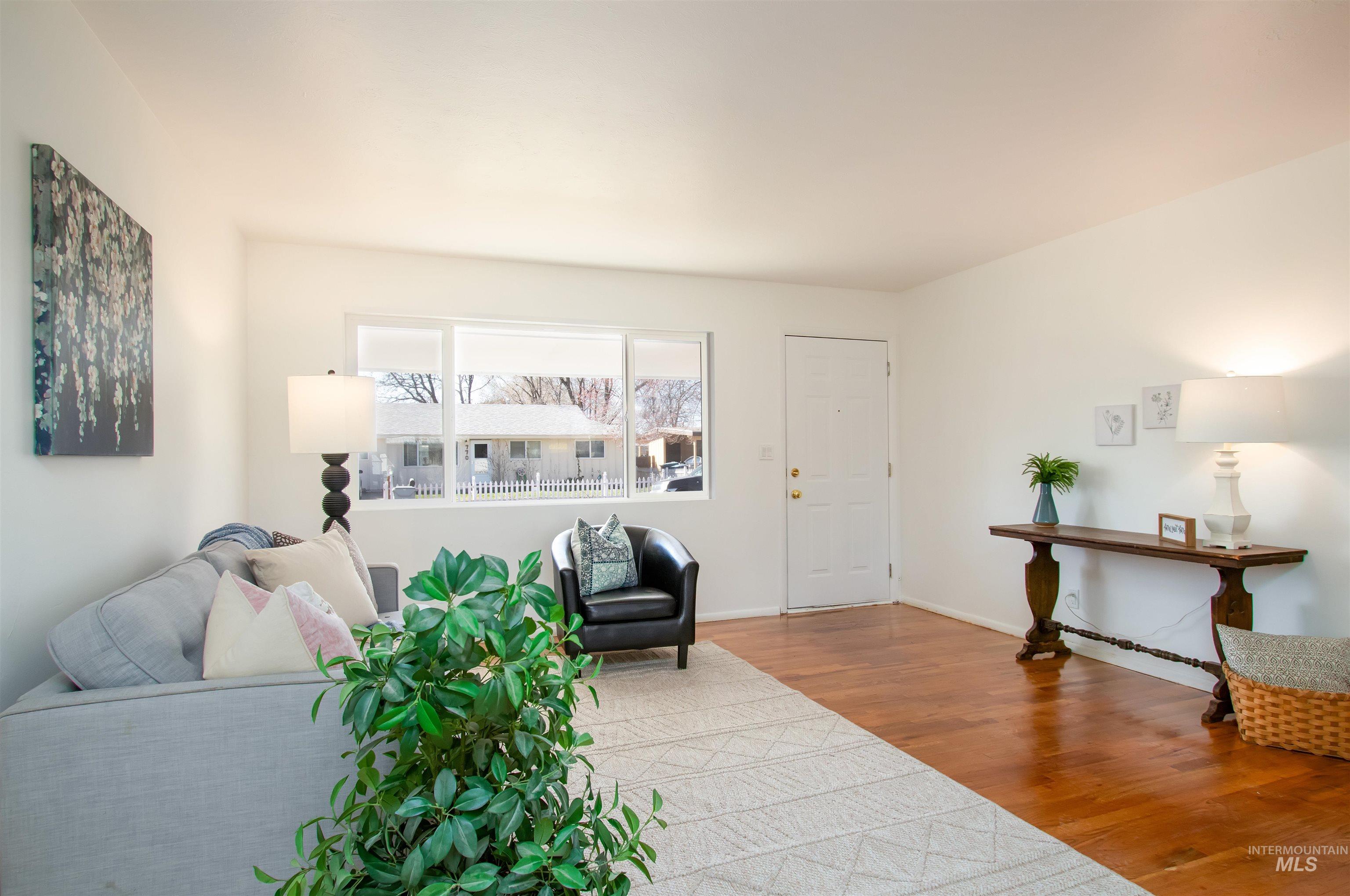 775 S 13th, Mountain Home, Idaho 83647, 3 Bedrooms, 1 Bathroom, Residential For Sale, Price $279,000, 98978752