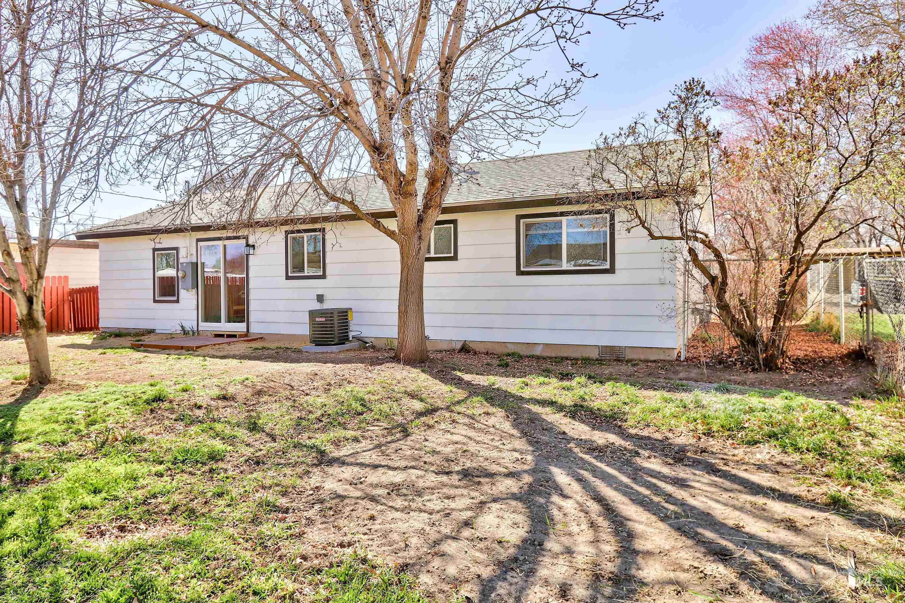 775 S 13th, Mountain Home, Idaho 83647, 3 Bedrooms, 1 Bathroom, Residential For Sale, Price $279,000, 98978752