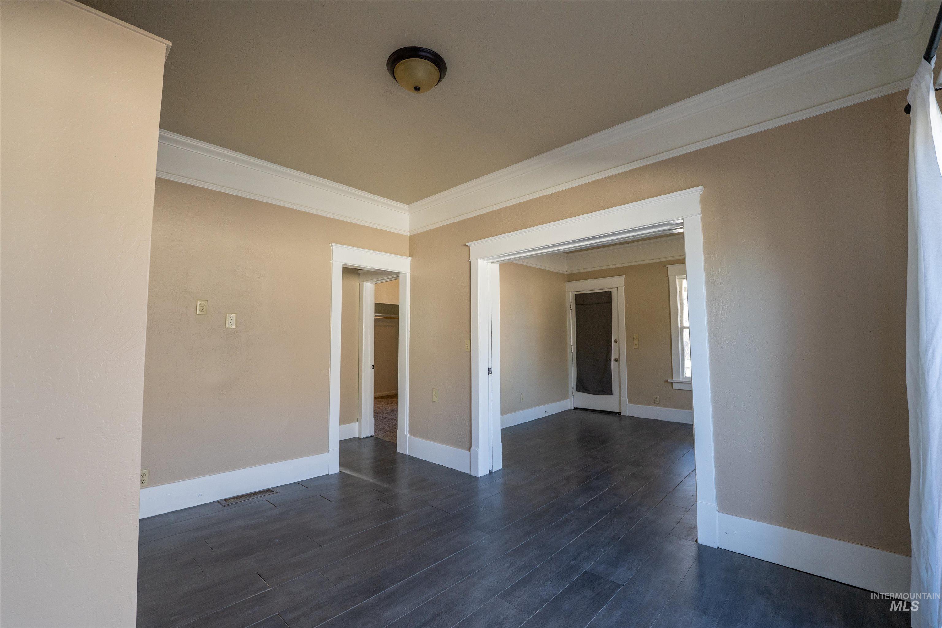 820 11th ave south, Nampa, Idaho 83651, 2 Bedrooms, 2 Bathrooms, Residential For Sale, Price $329,900, 98978757